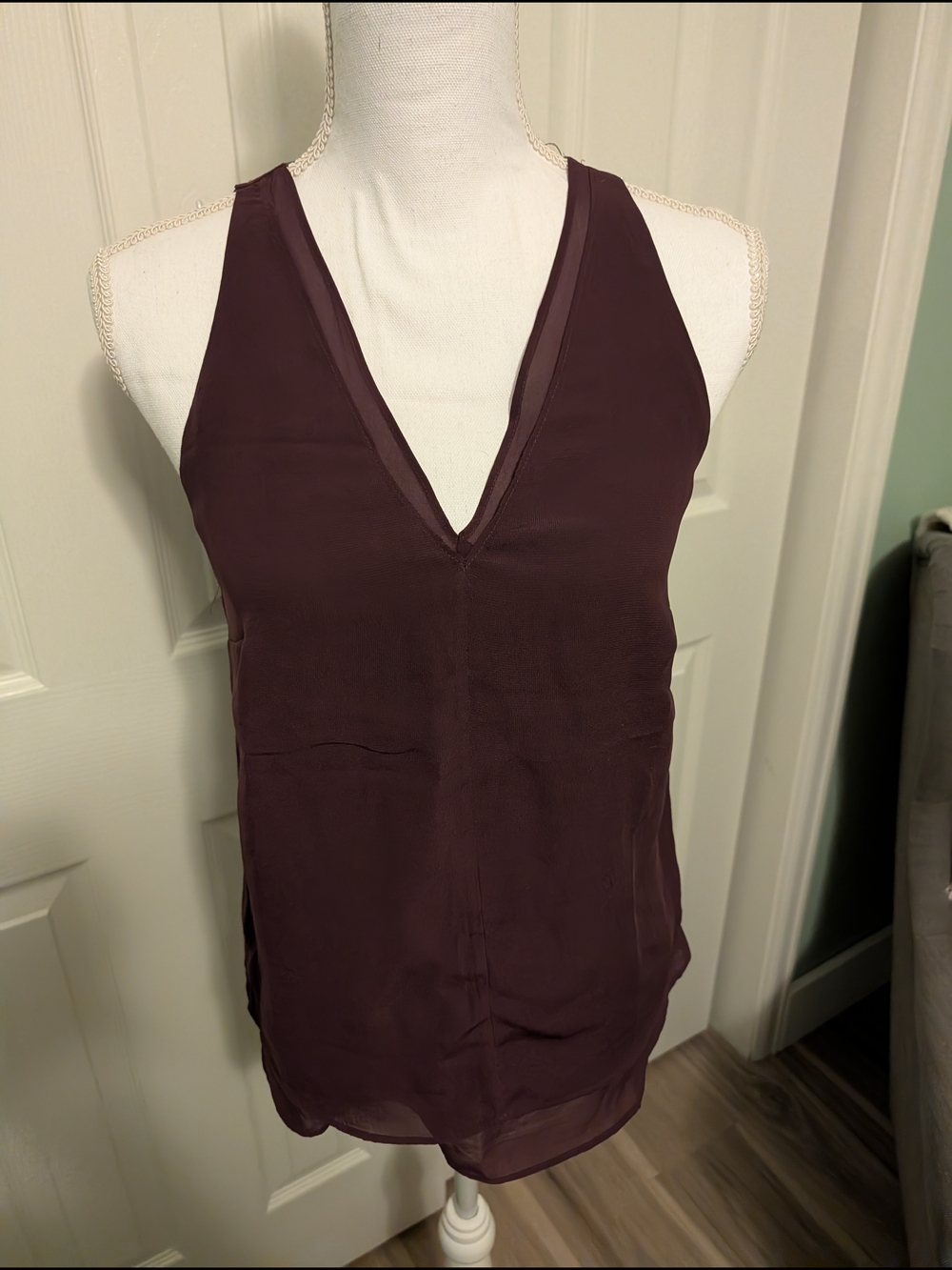 Banana Republic Deep Plum V-Neck Sleeveless Blouse
